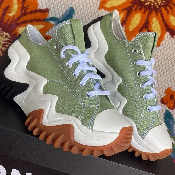 Converse A03906C
RUN STAR MOTION O ALOE GREENESRET/BLACK
WMNS sneakers- Platform - Picture 10 of 16